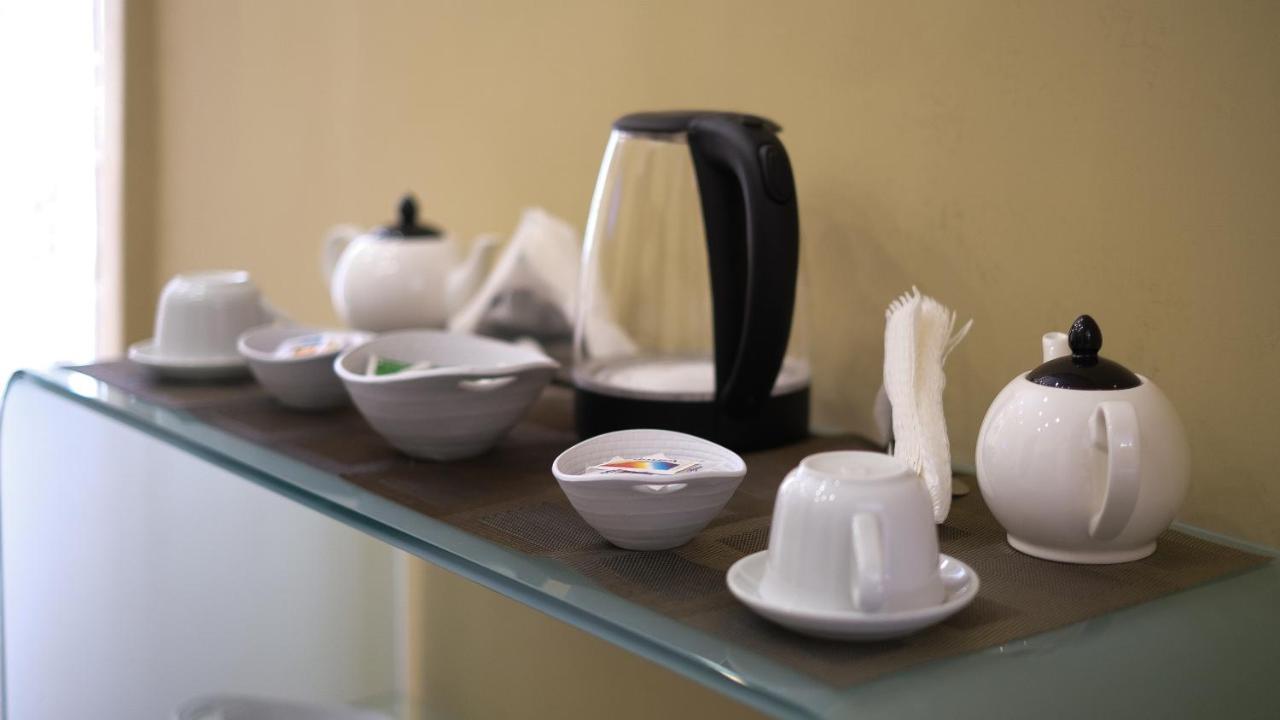 Royal Dante Acomodação com café da manhã Nápoles Exterior foto