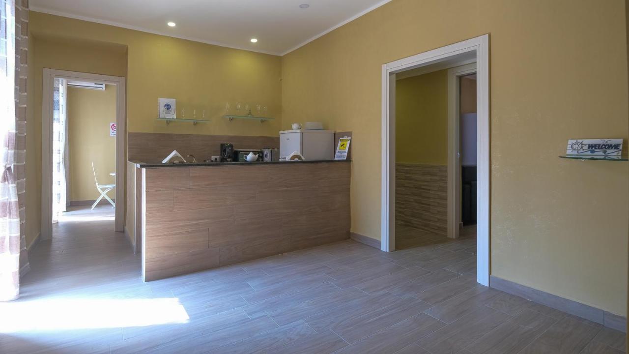 Royal Dante Acomodação com café da manhã Nápoles Exterior foto