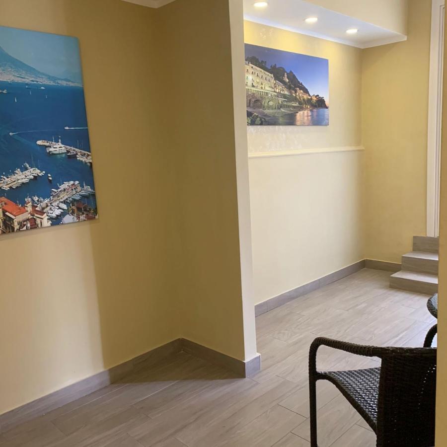 Royal Dante Acomodação com café da manhã Nápoles Exterior foto